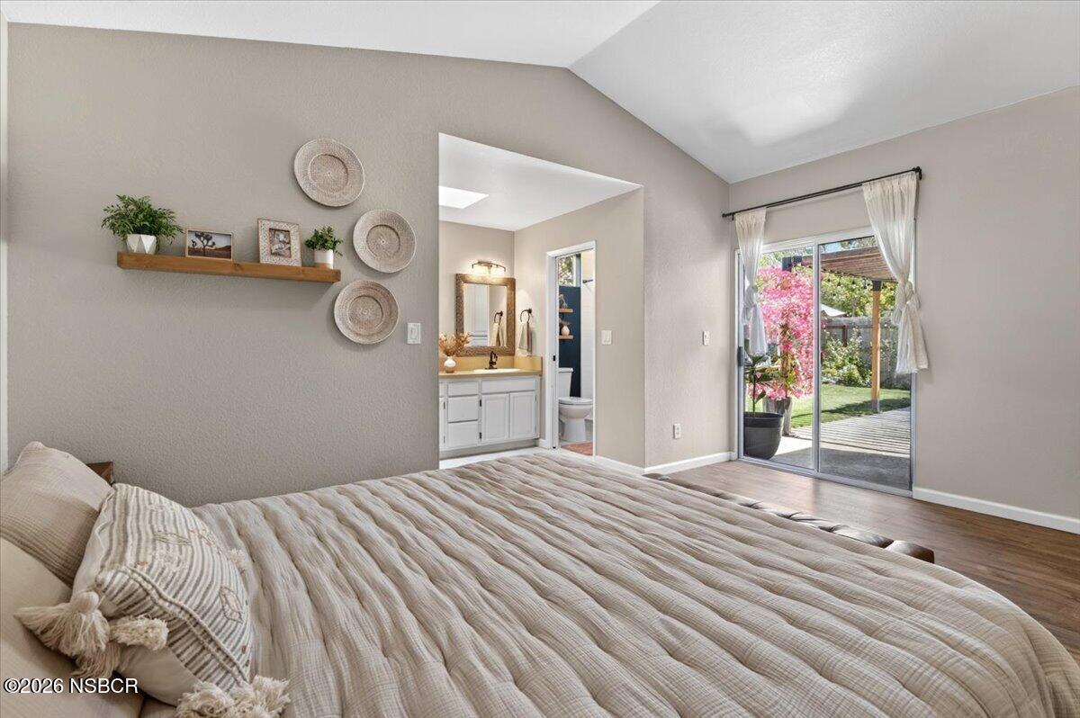 1513 Woodmere Road Santa Maria, CA 93455 - Photo 30 of 47 Primary Bedroom