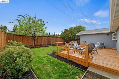 $950,000 | 833 El Rancho Drive, Livermore, CA 94551