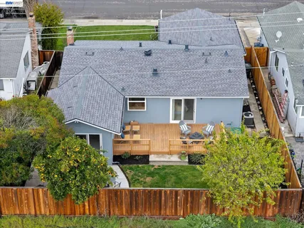 $950,000 | 833 El Rancho Drive, Livermore, CA 94551