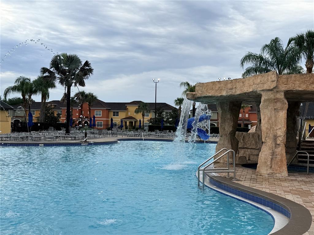 8977 Bismarck Palm Road Kissimmee, FL 34747 - Photo 15 of 60