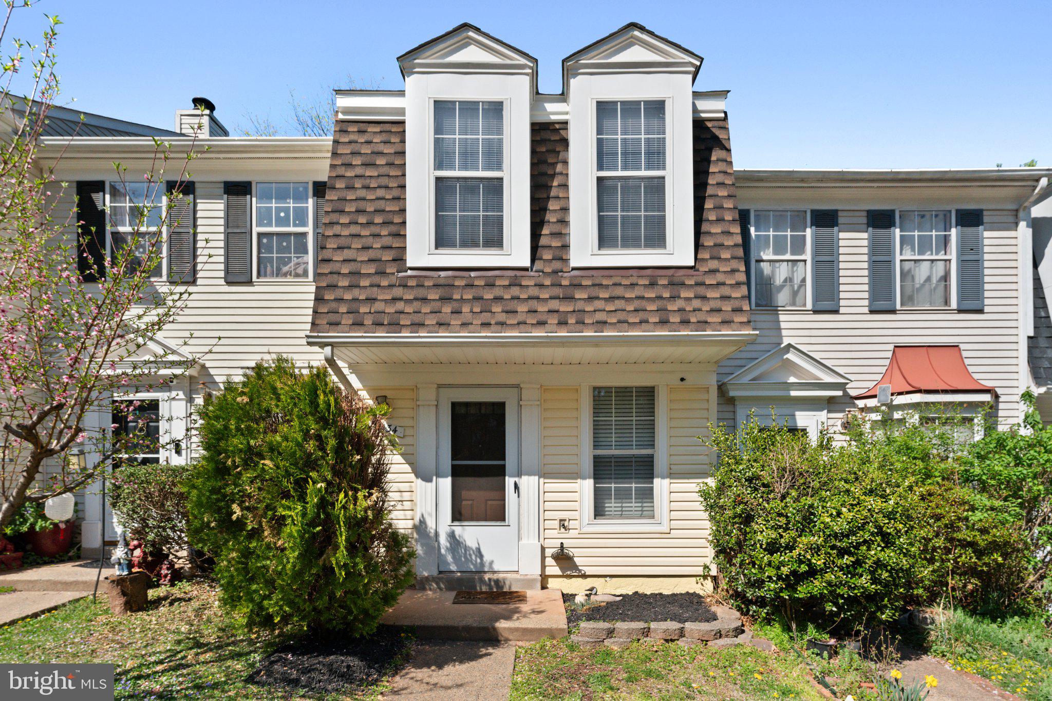 34 Palmer Ct  
