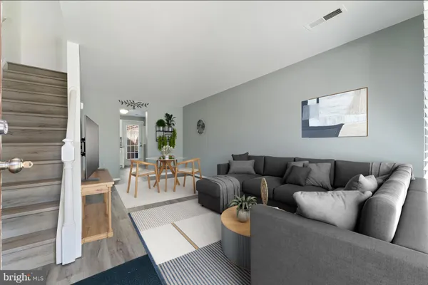 $399,900 | 34 Palmer Court, Sterling, VA 20165