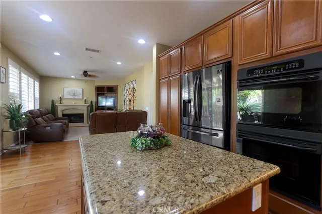 $1,550,000 | 321 Tomko Way, Placentia, CA 92870