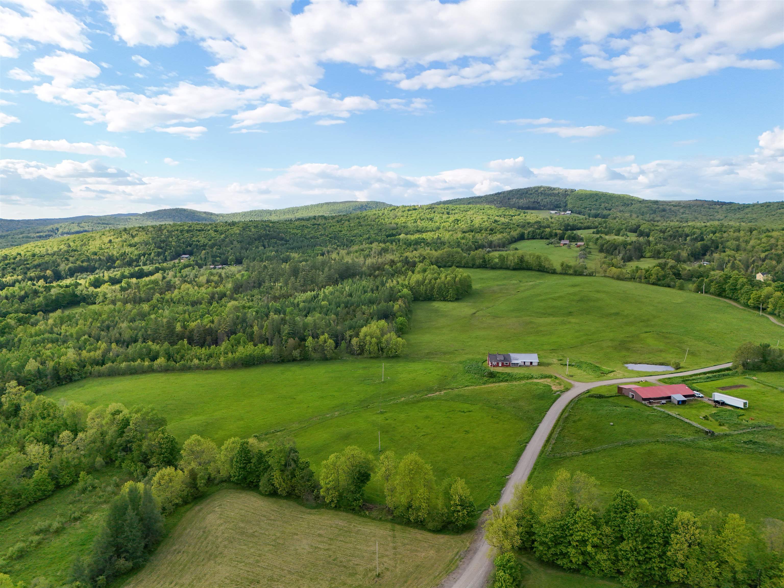 487 Nelson Hill Road Sheffield, VT 05866 - Photo 4 of 57