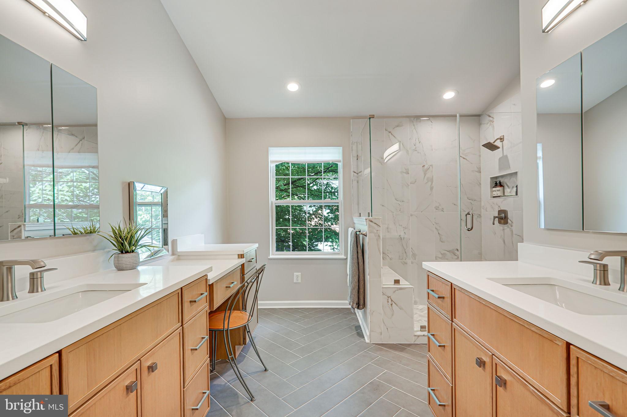 4583 Kieland Ridge Road Fairfax, VA 22030 - Photo 12 of 46