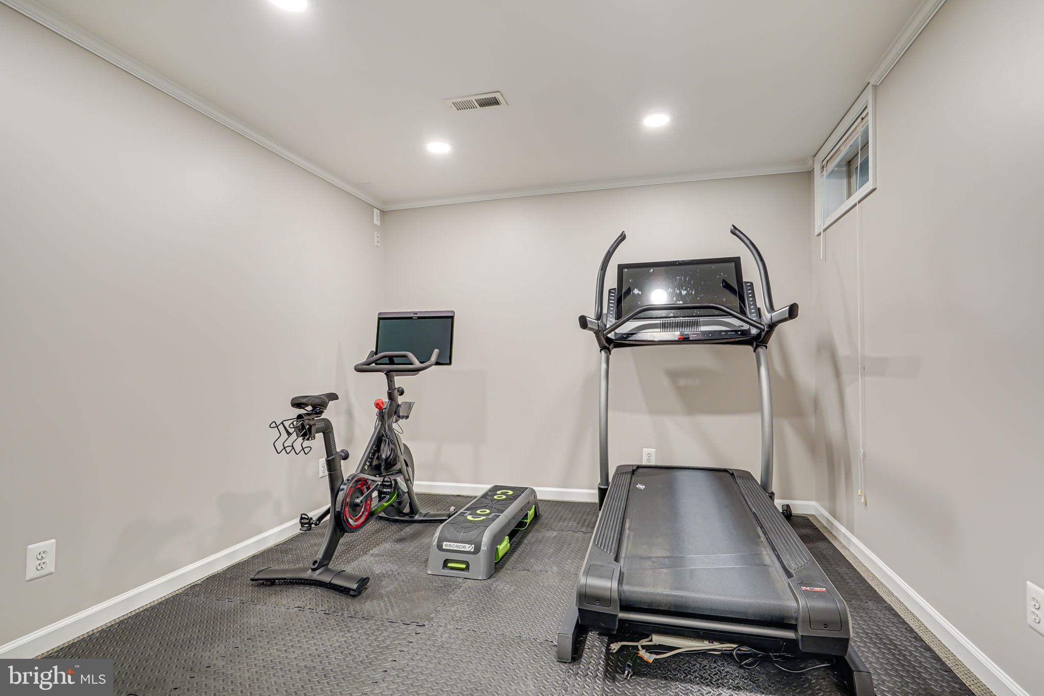 4583 Kieland Ridge Road Fairfax, VA 22030 - Photo 24 of 46