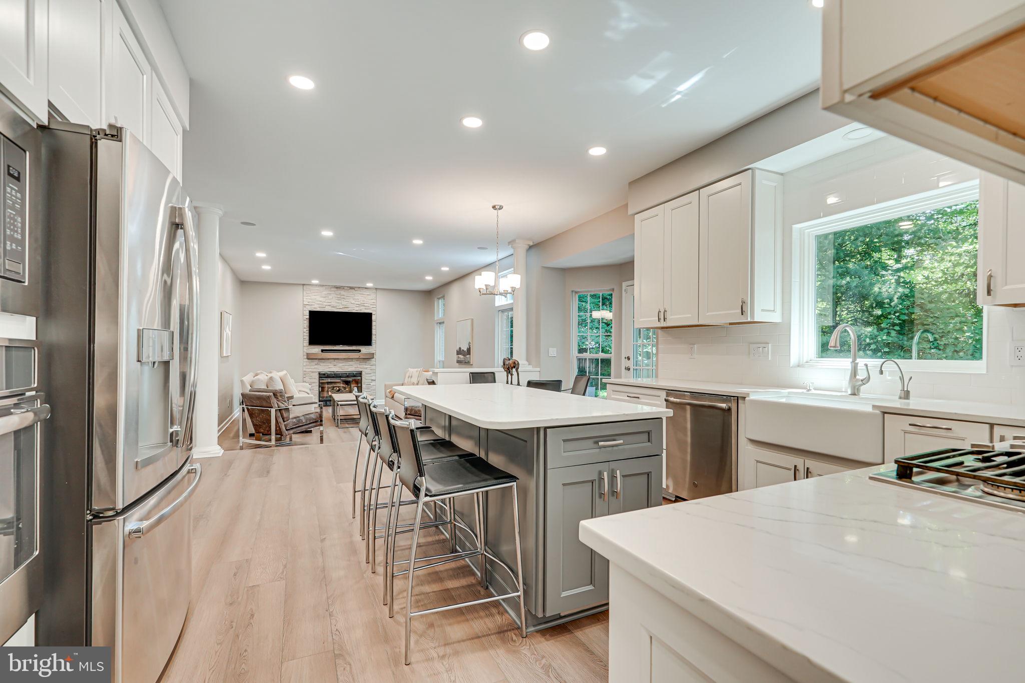 4583 Kieland Ridge Road Fairfax, VA 22030 - Photo 5 of 46