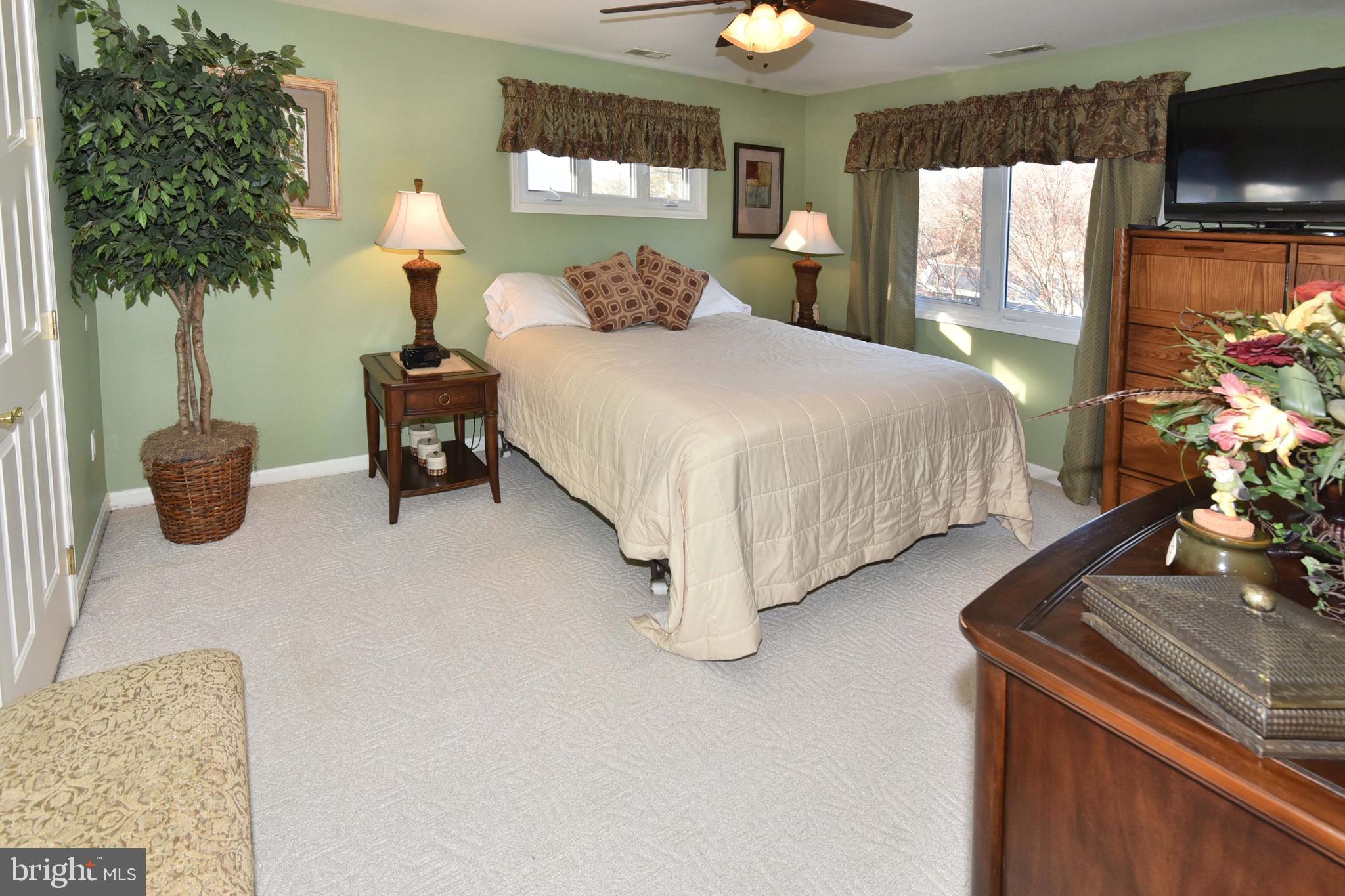 1889 Poplar Ridge Road Pasadena, MD 21122 - Photo 32 of 74 Gallery Image 32
