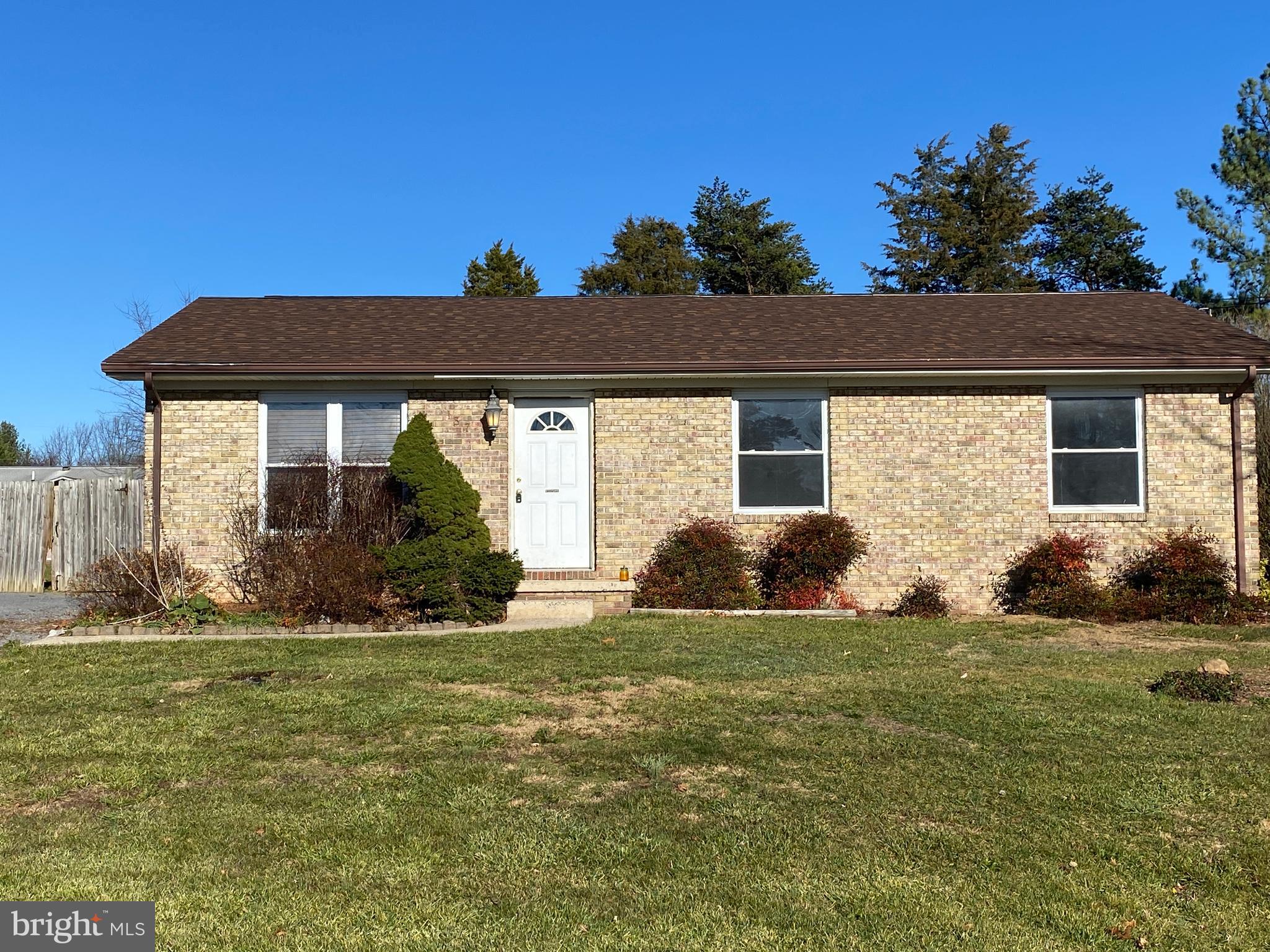 137 Harding Lane Inwood, WV 25428 - Photo 2 of 38 Cute brick S. Berkeley rancher