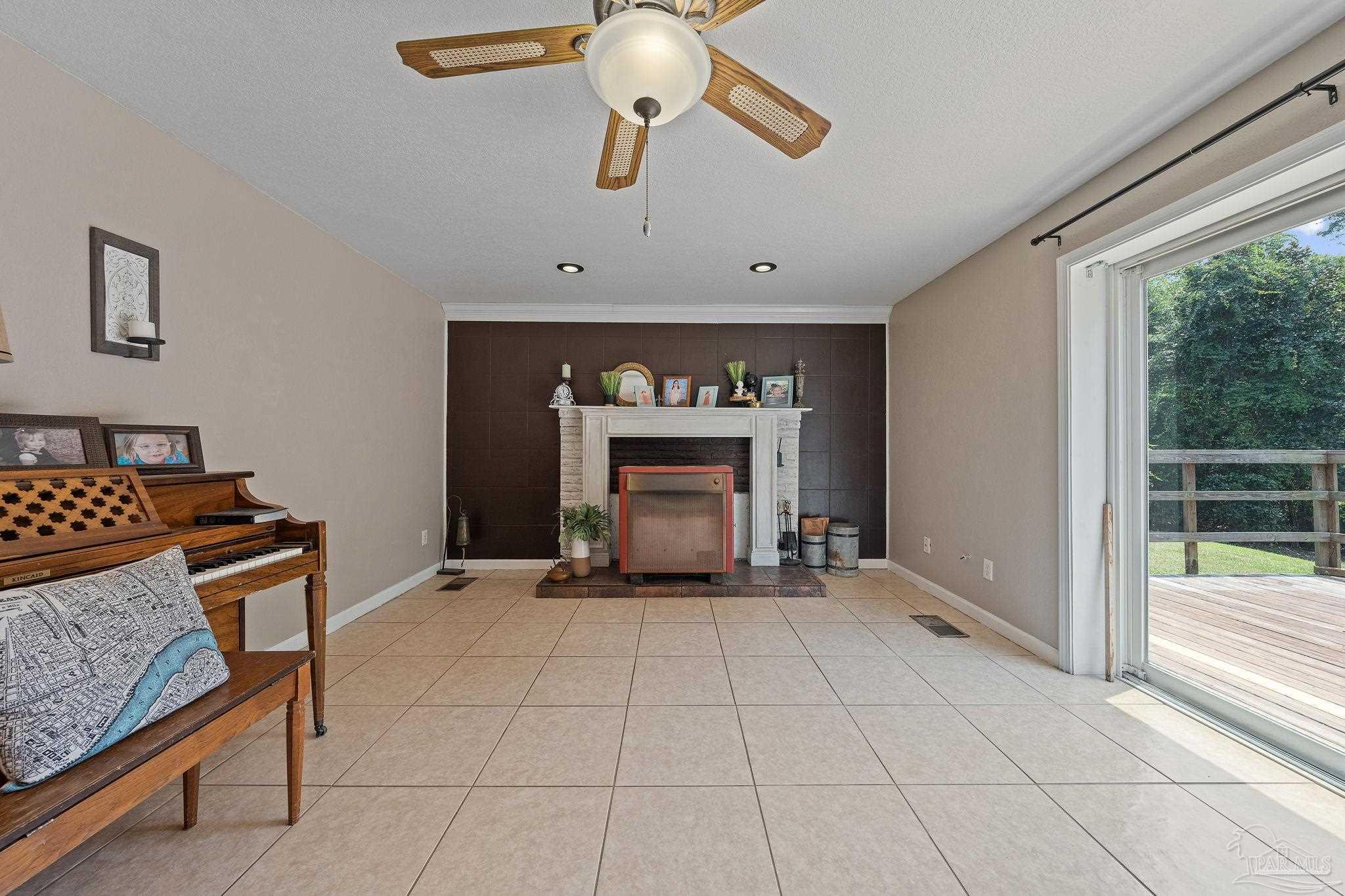 5875 Hall Road Jay, FL 32565 - Photo 6 of 43