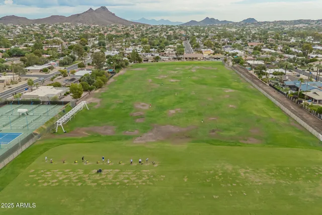 $400,000 | 12861 North 8th Avenue, Phoenix, AZ 85029