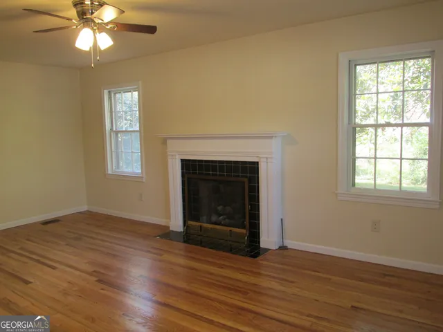 $1,450 | 6739 South Sweetwater Road, Lithia Springs, GA 30122