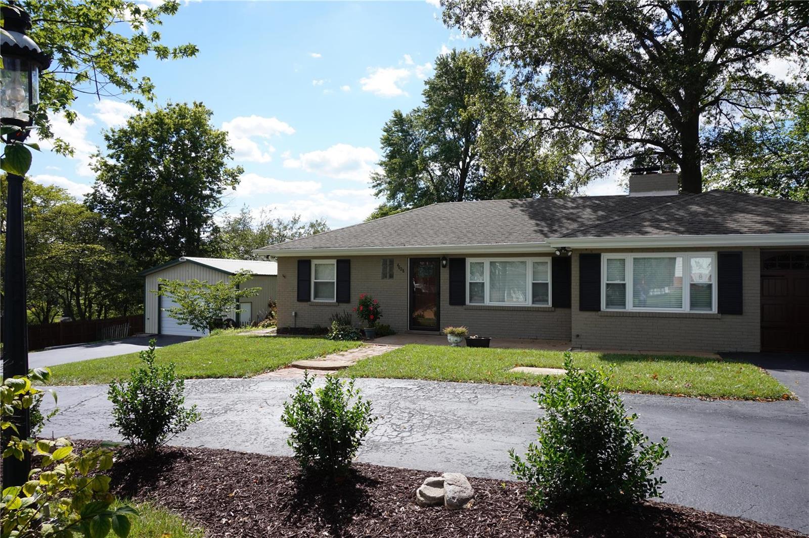 4628 Theiss Road St. Louis, MO 63128 - Photo 1 of 1