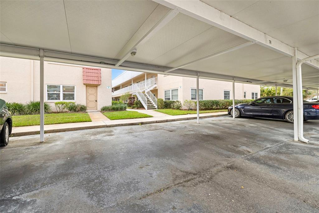10038 62nd Avenue North, Unit 1 St. Petersburg, FL 33708 - Photo 25 of 39