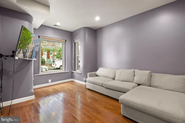 $4,900 | 764 Harvard Street Northwest, Washington, DC 20001