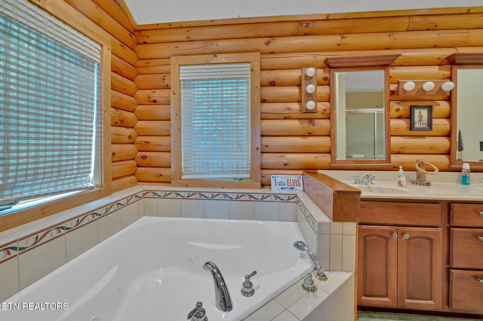 507 Clinch View Road New Tazewell, TN 37825 - Photo 14 of 47 23-web-or-mls-MMM_6023