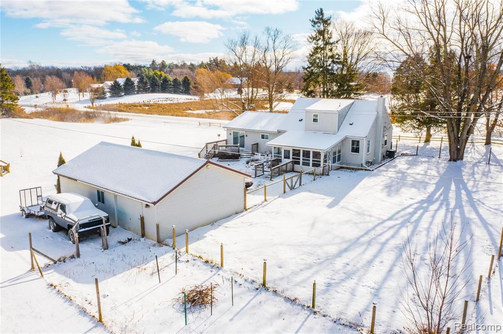 13835 Clyde Road Holly, MI 48442 - Photo 31 of 40