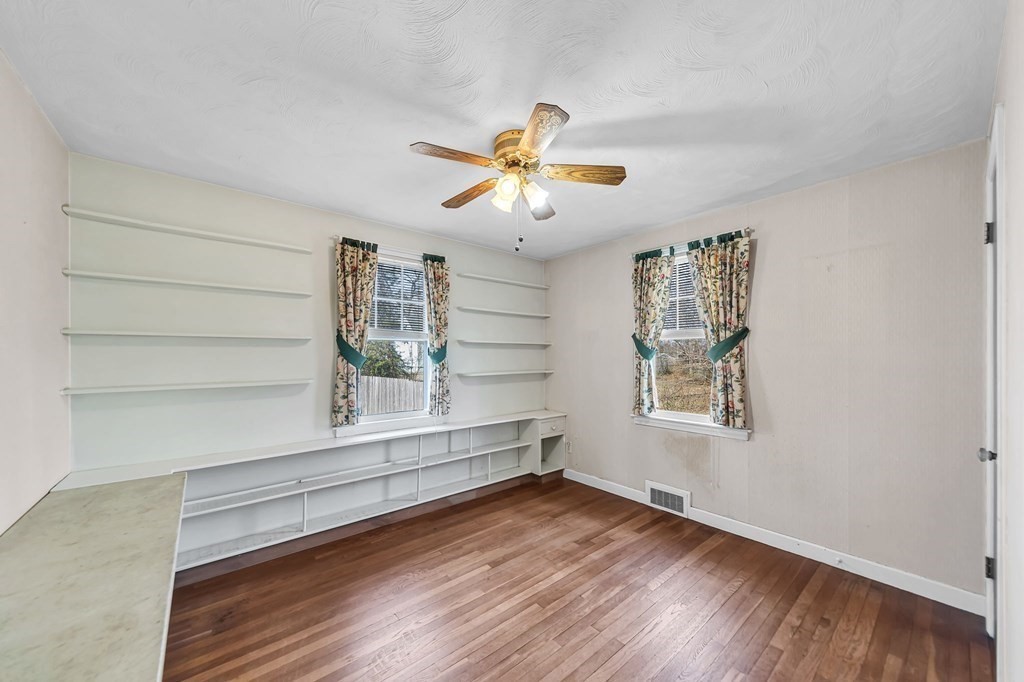 14 Franconia Street Springfield, MA 01108 - Photo 15 of 27 a view of room window and wooden floor