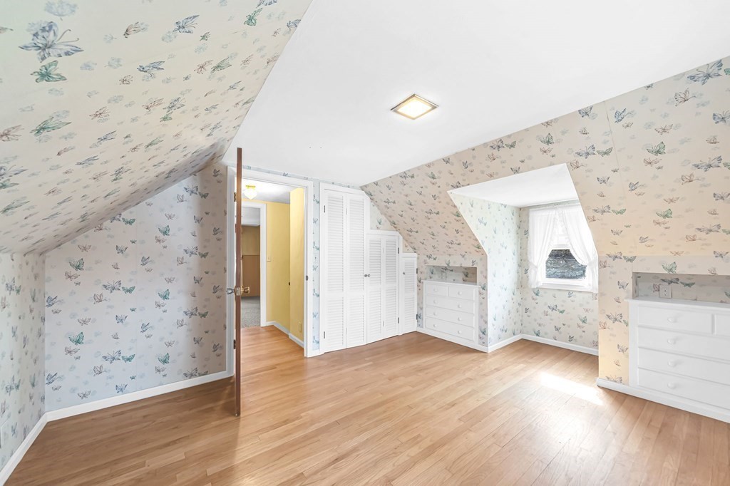 14 Franconia Street Springfield, MA 01108 - Photo 23 of 27 wooden floor in an empty room