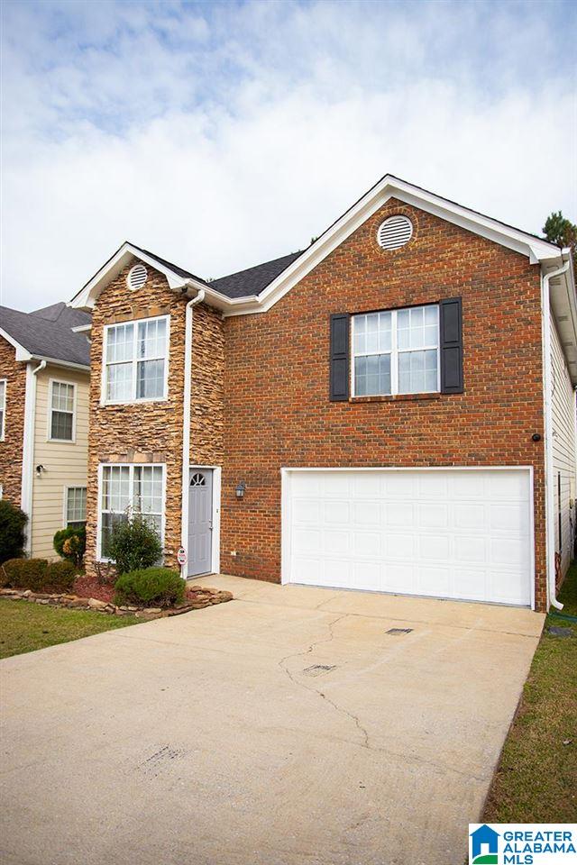 240 Warwick Lane Alabaster, AL 35007 - Photo 2 of 37