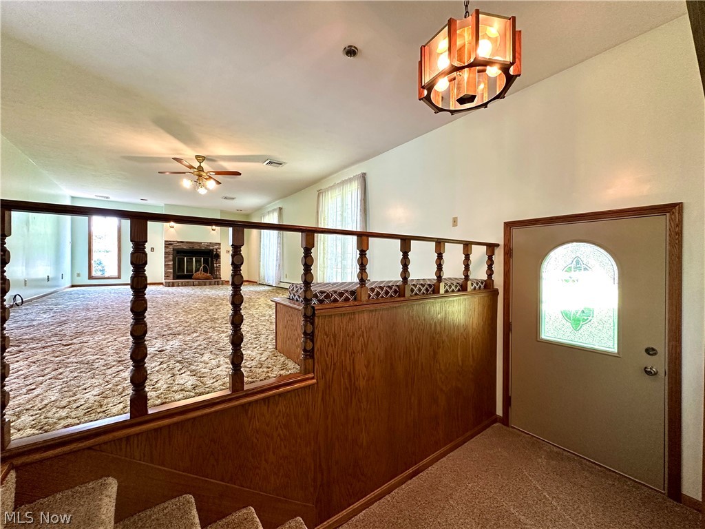 1465 Warner Road Southeast Hubbard, OH 44425 - Photo 13 of 40