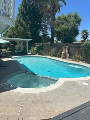 $3,800 | 808 Orchard Drive, Unit A, Redlands, CA 92374