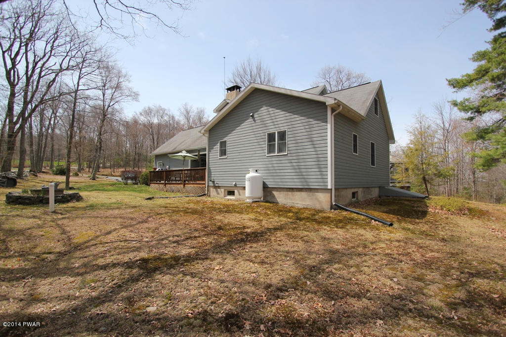112 Sunset Way Milford, PA 18337 - Photo 37 of 44