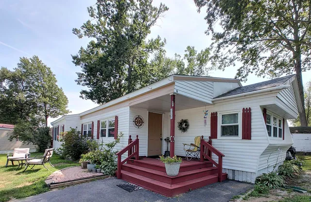 $140,000 | 6 South Dewberry, Rochester, NH 03867