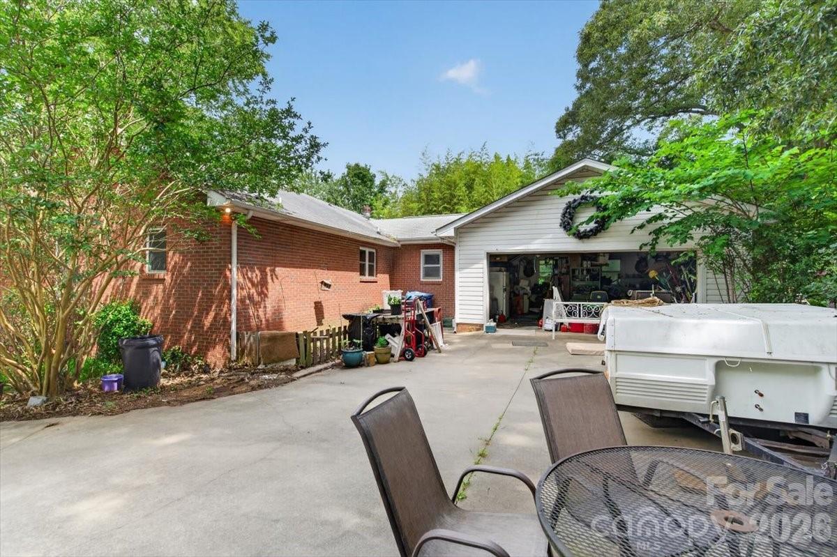 929 Shearers Road Mooresville, NC 28115 - Photo 3 of 24