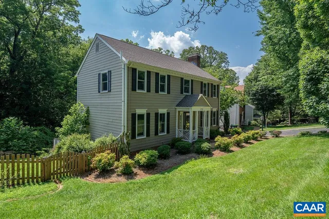 $585,000 | 1712 Hearthglow Lane, Charlottesville, VA 22901