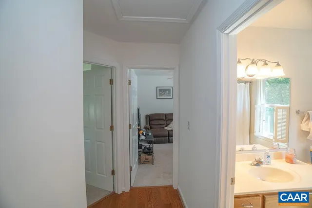 $585,000 | 1712 Hearthglow Lane, Charlottesville, VA 22901