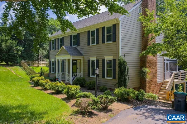 $585,000 | 1712 Hearthglow Lane, Charlottesville, VA 22901