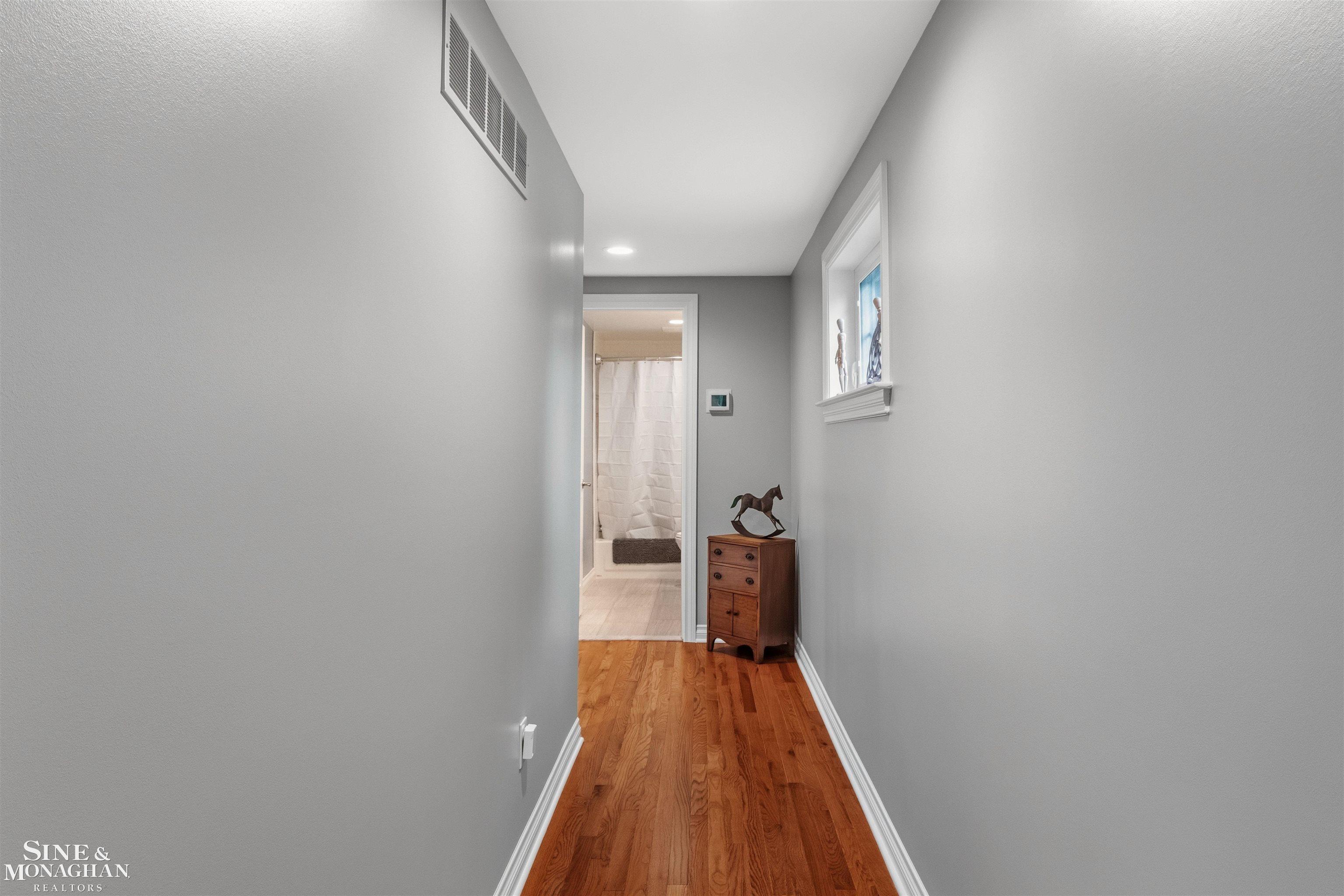 1061 North Renaud Road Grosse Pointe Woods, MI 48236 - Photo 27 of 63