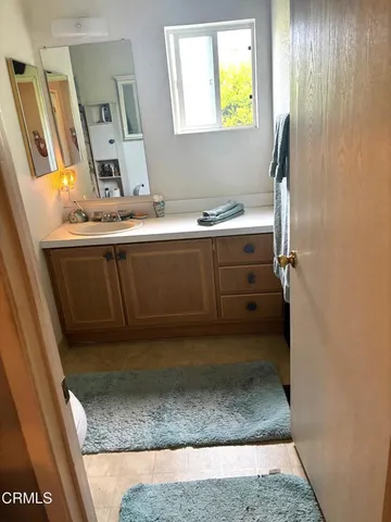 $185,900 | 48 Via Lisboa, Unit 48, Camarillo, CA 93012