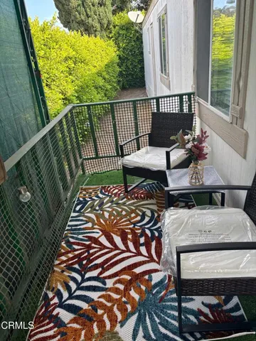 $185,900 | 48 Via Lisboa, Unit 48, Camarillo, CA 93012