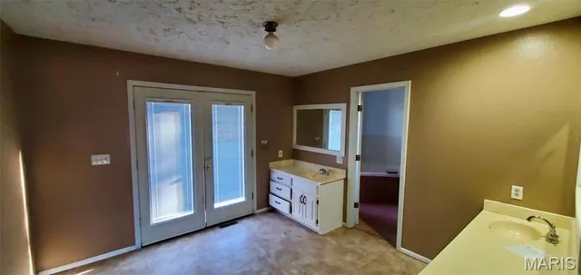 $177,000 | 17051 Lemming Lane, St. Robert, MO 65584