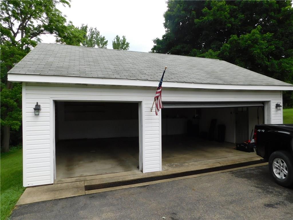 445 Chicora Road Butler, PA 16001 - Photo 2 of 13