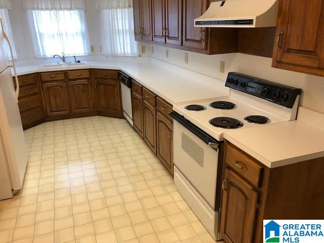 706 Parker Road Bessemer, AL 35022 - Photo 2 of 14 Gallery Image 2