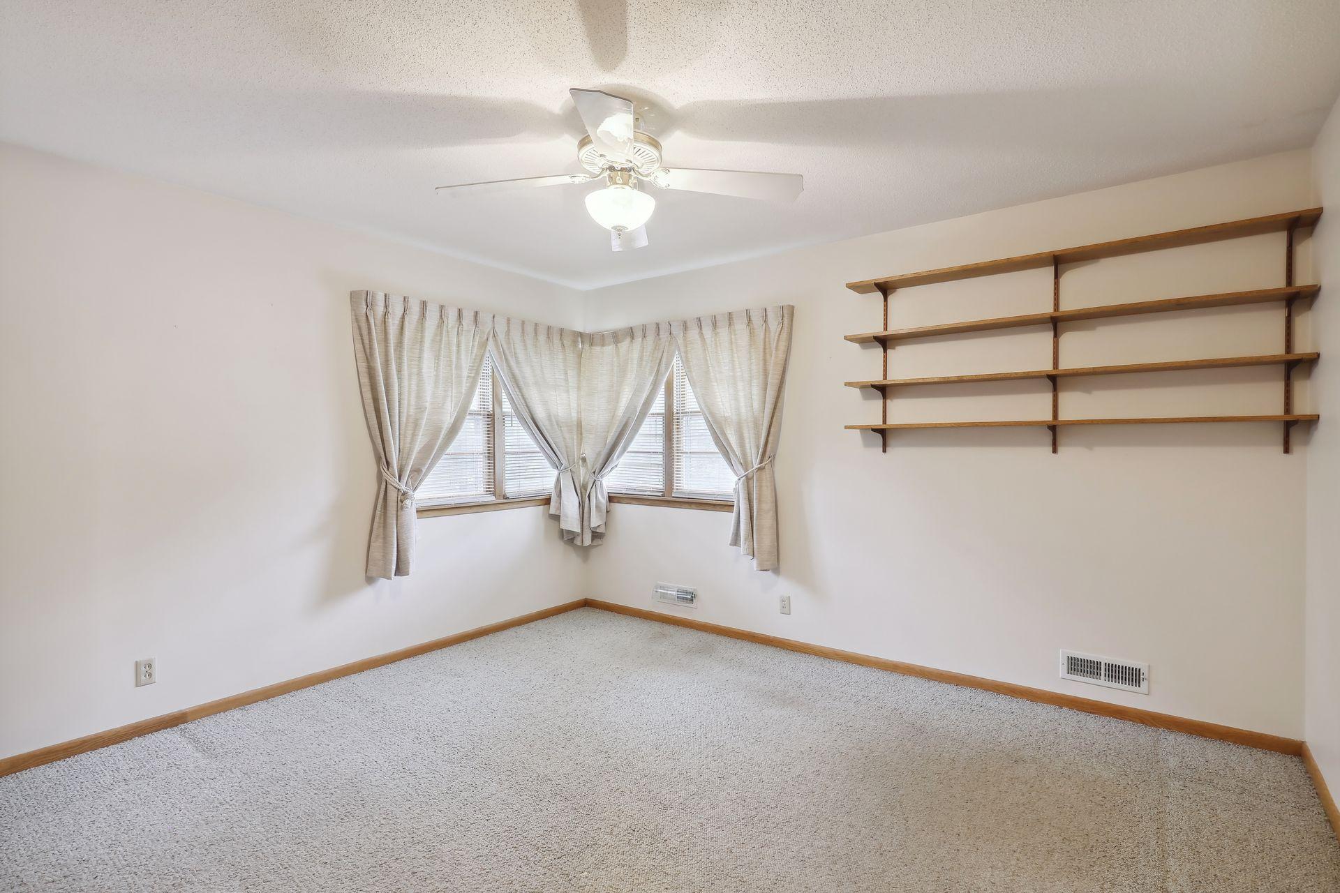 1526 Lone Oak Road Eagan, MN 55121 - Photo 14 of 25 Gallery Image 14