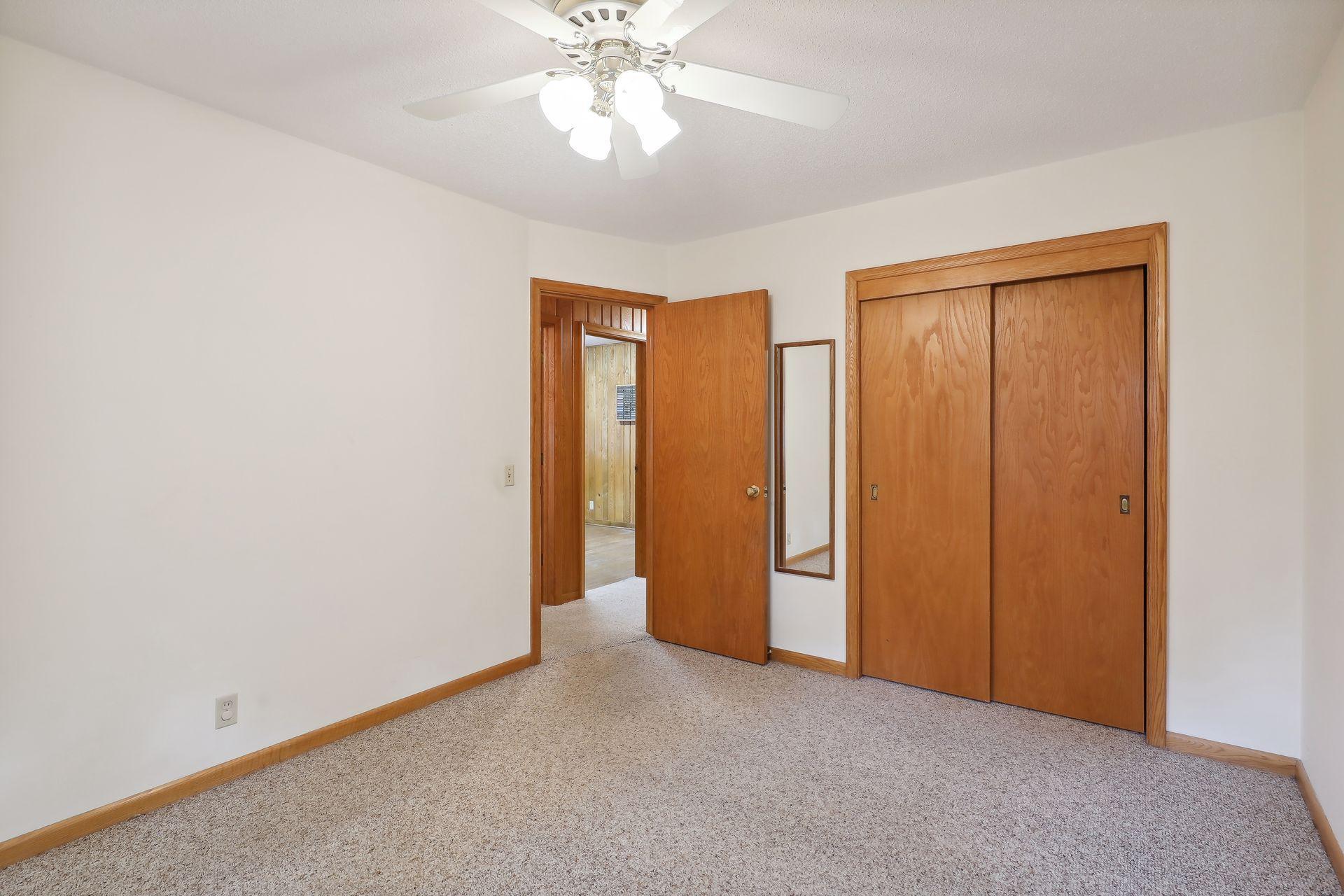 1526 Lone Oak Road Eagan, MN 55121 - Photo 17 of 25 Gallery Image 17