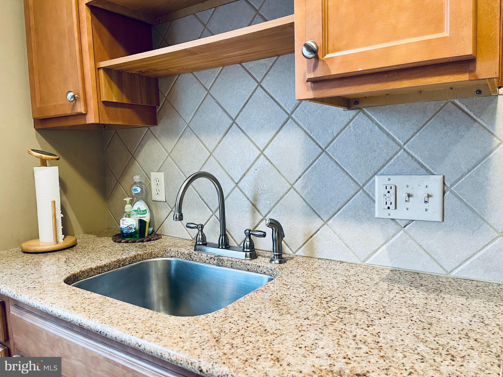 2410 Cleveland Avenue Reading, PA 19609 - Photo 25 of 44