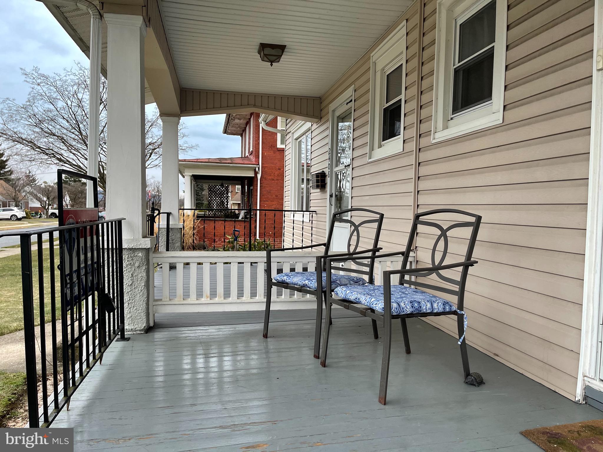 2410 Cleveland Avenue Reading, PA 19609 - Photo 5 of 44