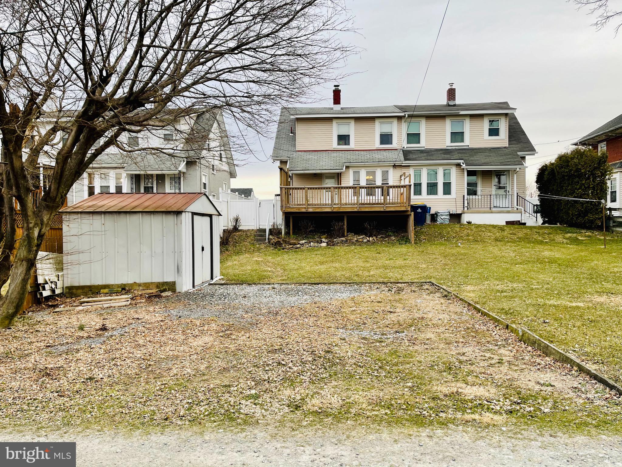 2410 Cleveland Avenue Reading, PA 19609 - Photo 10 of 44