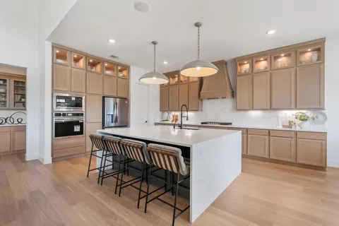 $774,990 | 2351 Friendswood Trail, Friendswood, TX 77546