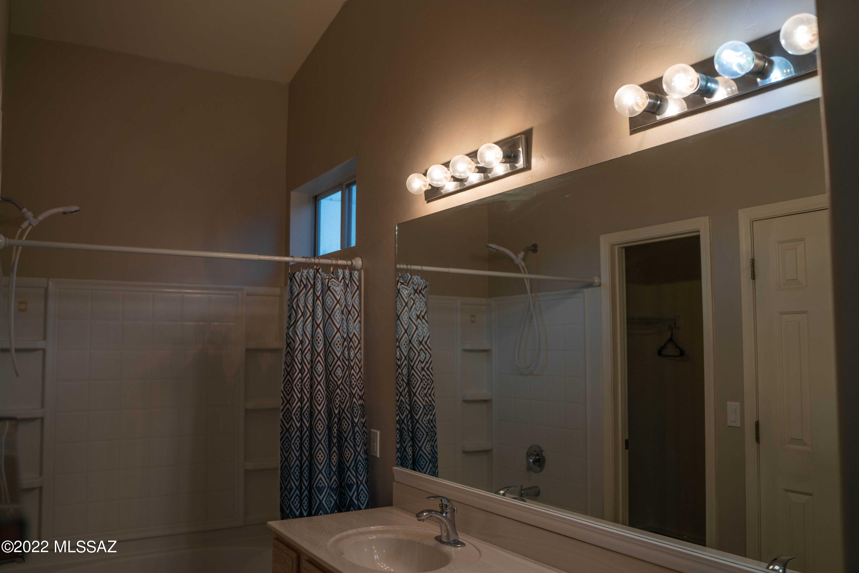 1705 Camino Barrera Rio Rico, AZ 85648 - Photo 12 of 20