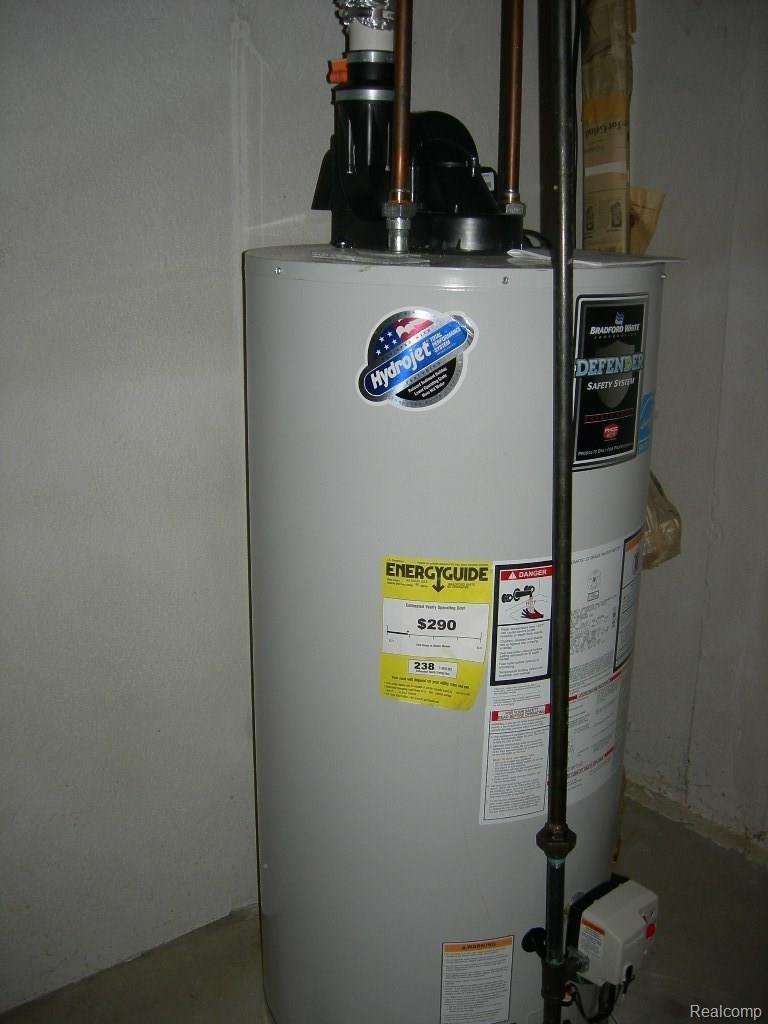 18349 Gill Road Livonia, MI 48152 - Photo 25 of 27 energy efficient hot water heater