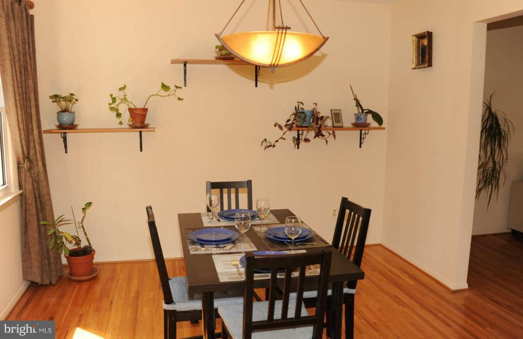 6915 Gillings Road Springfield, VA 22152 - Photo 7 of 30 Dining Room
