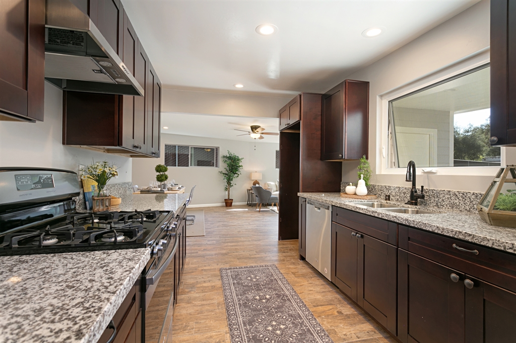 31879 Ritson Road Escondido, CA 92026 - Photo 8 of 21 Gallery Image 8