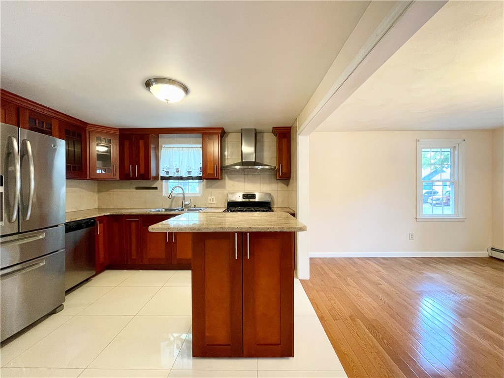 4 Grasslands Road East Greenwich, RI 02818 - Photo 9 of 50 Gallery Image 9