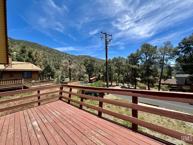 a view of a terrace with sky view